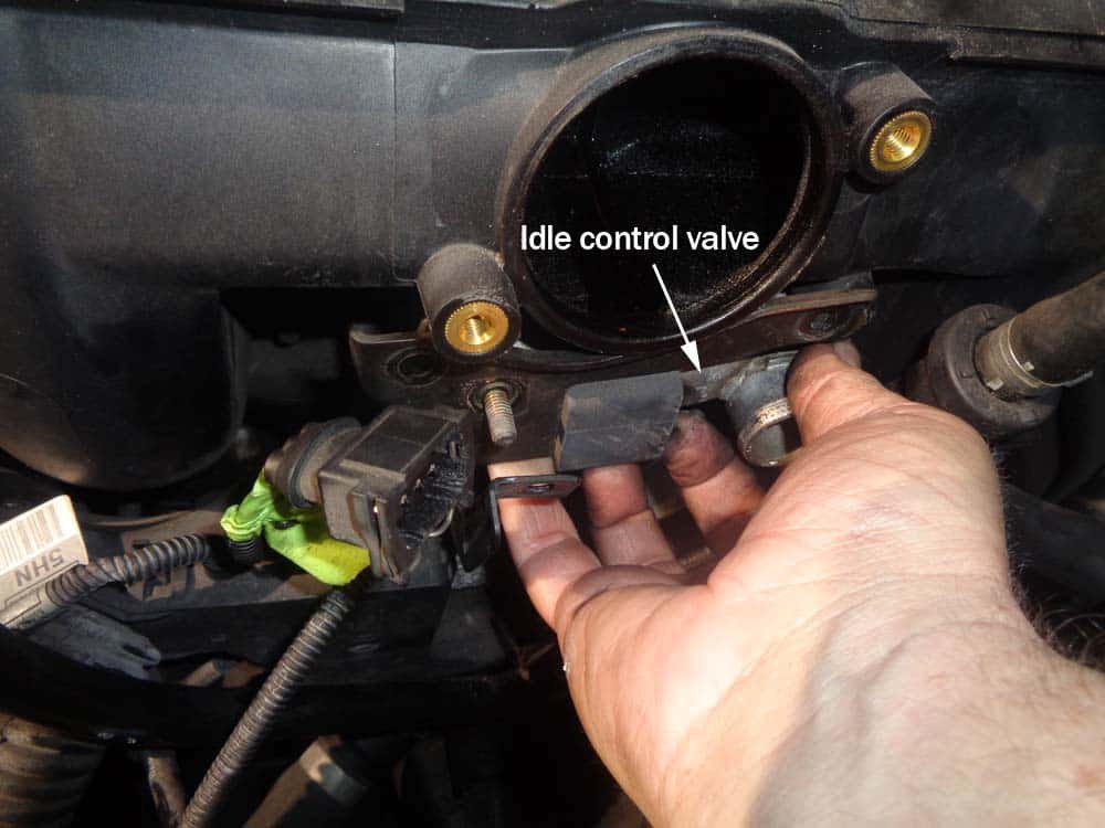 See P2221 repair manual